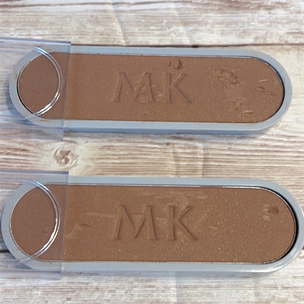 2 Piece Mary Kay Burnished Bronze 0900 Blush